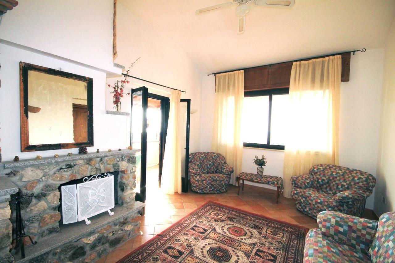 Villa Basilio Accommodation Ricadi Exterior foto